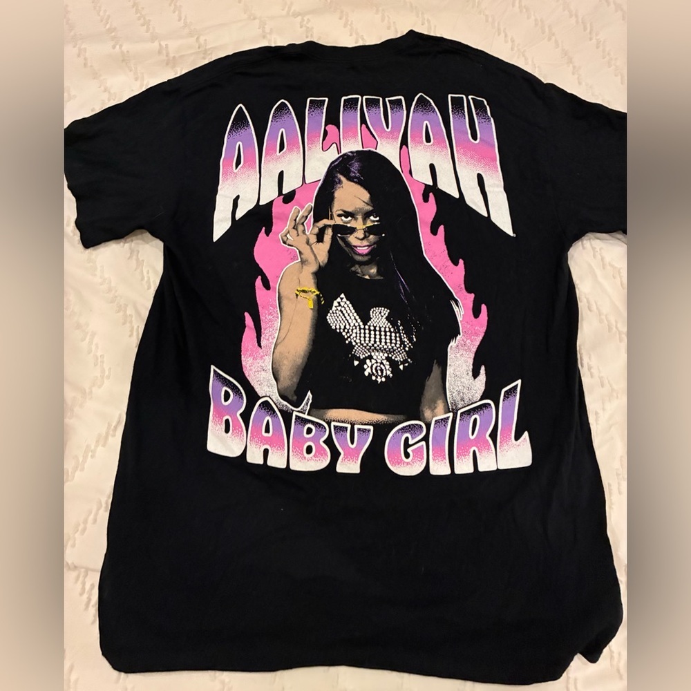 Aaliyah Black Graphic Tee with Pink and White Design